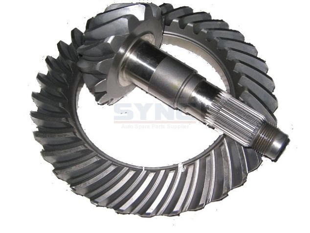 Pinion de atac komatsu KOMATSU